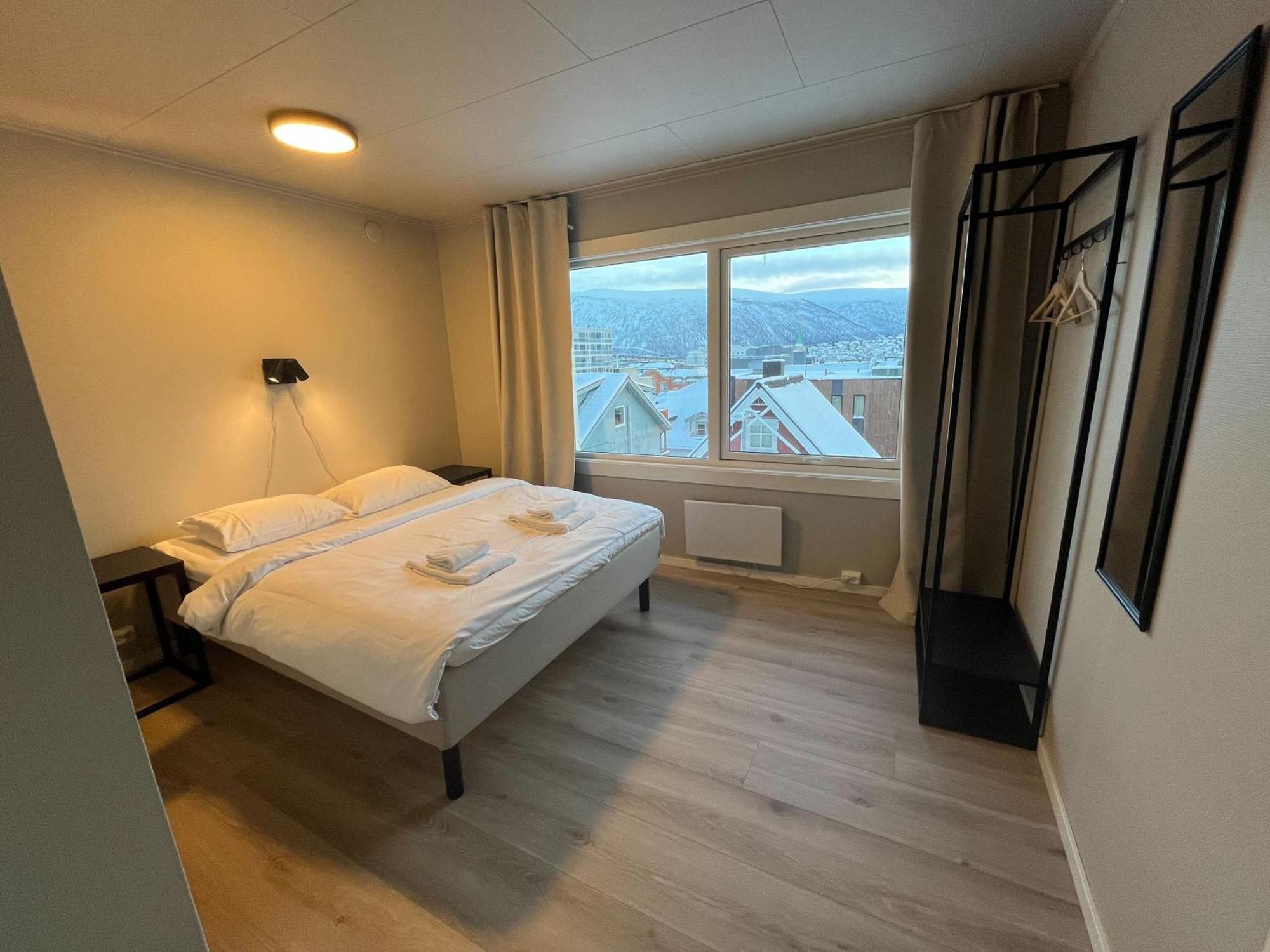 Enter Backpack Apartments Тромсе Екстер'єр фото