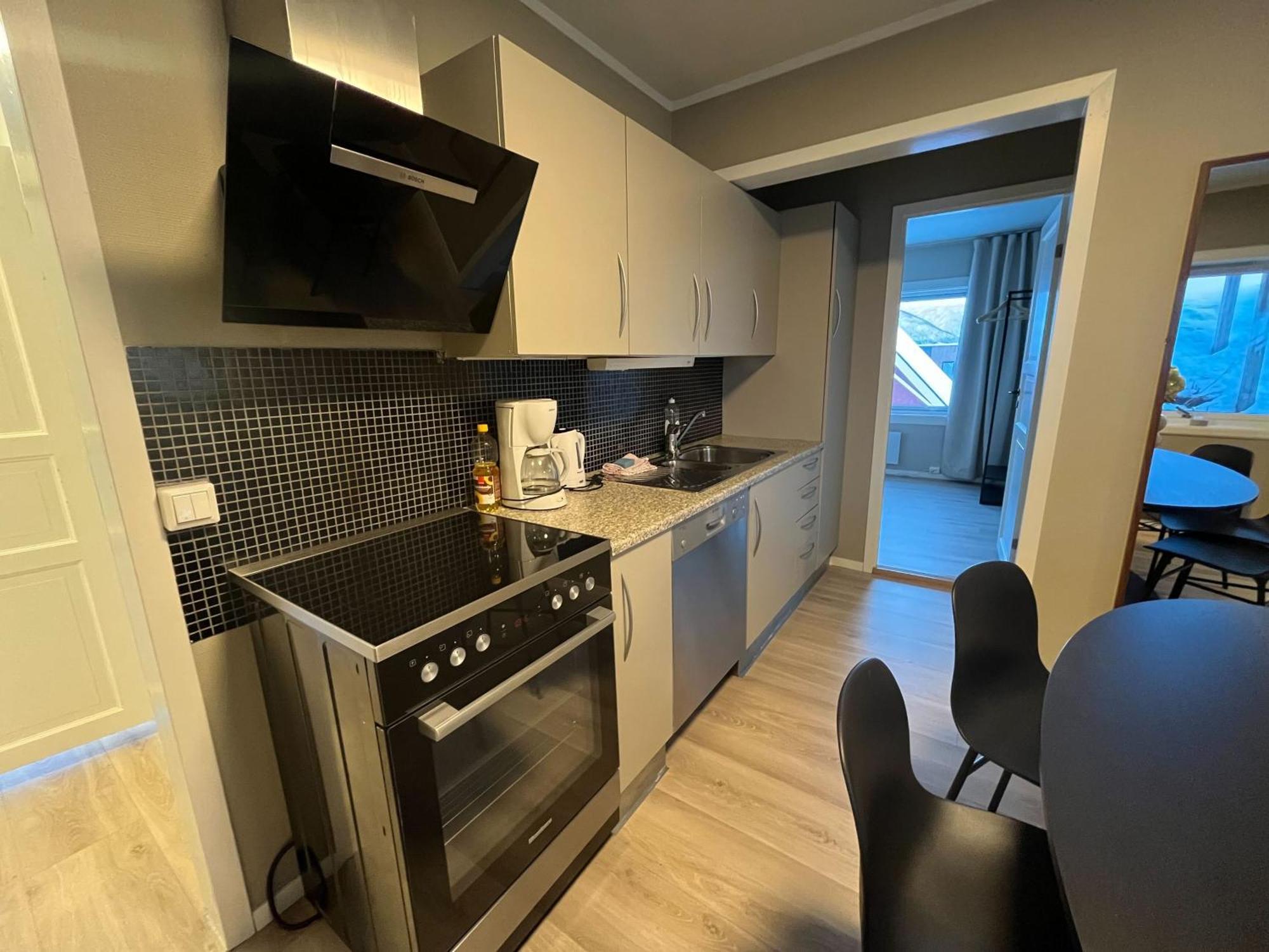 Enter Backpack Apartments Тромсе Екстер'єр фото